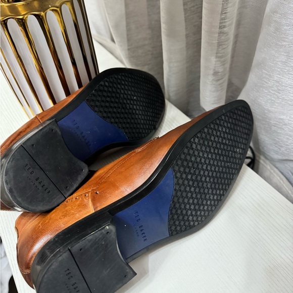 Ted Baker London Men\'s Brown Leather Dress Shoes Ted Baker London Men\'s Brown Leather Dress Shoes